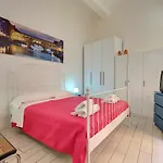 Apartament Appuntamento A Ponte Vecchio *